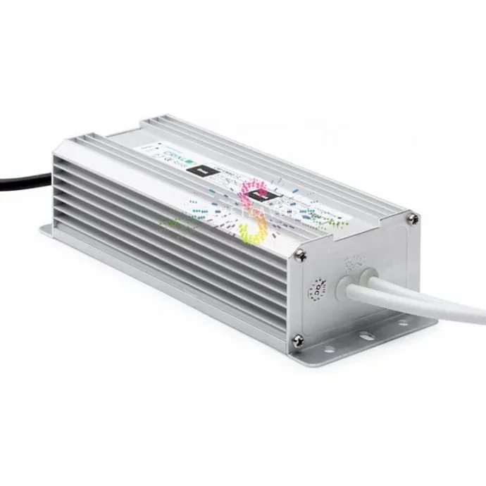Детальное фото влагозащищенного блока питания 24В 150W IP68 в металлическом корпусе, с указанием входного (220В) и выходного (24В) напряжения.