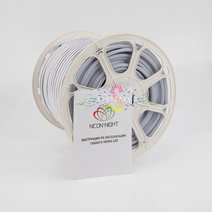 Крупный план светящегося двухстороннего гибкого неона LED Neon Flex прямоугольного сечения 8х16 мм с матовой силиконовой оболочкой