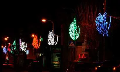 Консоли на опоры освещения