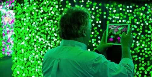 Светодиодный занавес в качестве фона