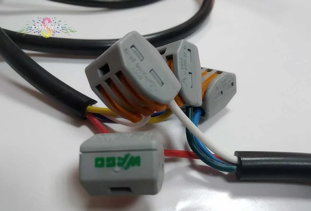 Как правильно подключить и монтировать гибкий неон Подключение кабеля питания к контроллеру