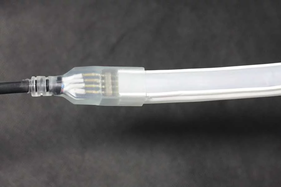 Подключение силового кабеля 220В