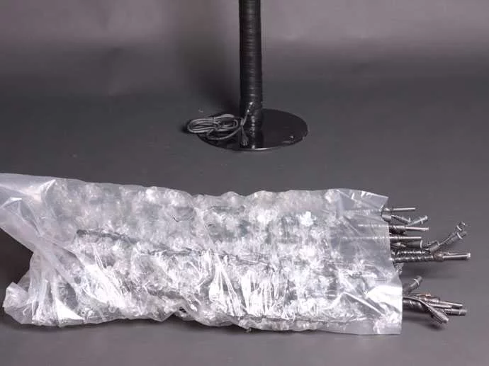 Монтаж веток с цветами