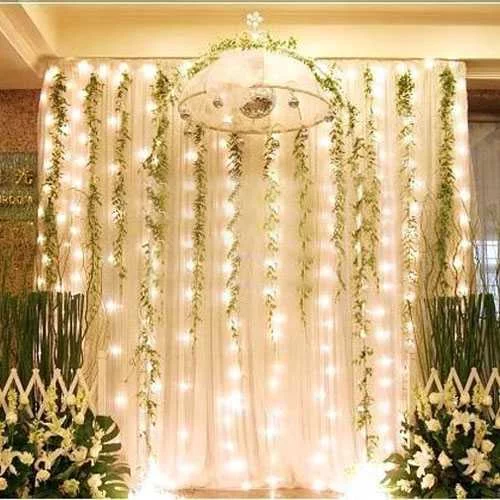 Свадебный декор с гирляндами