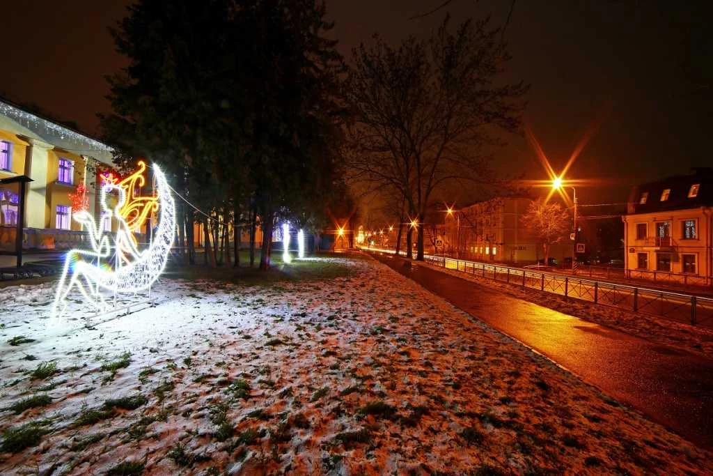 Новогоднее украшение интерьера ДК