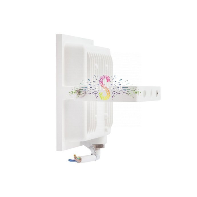 Детальное изображение светодиодного прожектора REXANT 50Вт в белом алюминиевом корпусе со стеклянным рассеивателем, демонстрирующее крепление и габариты 14.5х13х3.3 см.