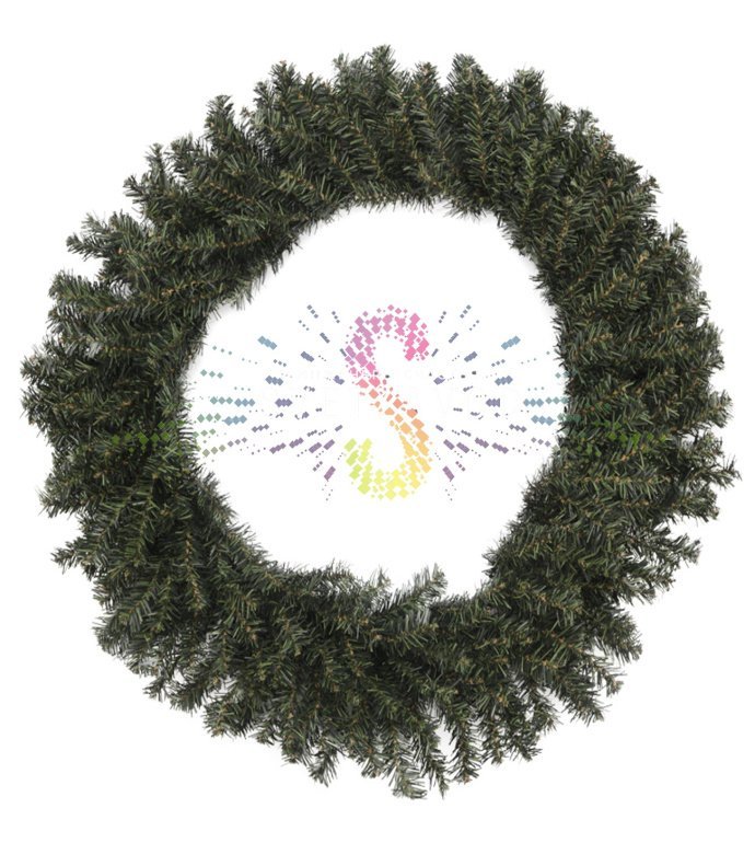 Детальное фото рождественского венка из 300 веток ПВХ. Видны плотные неколючие иглы, пышная форма и темно-зеленый цвет. Венок на белом фоне.