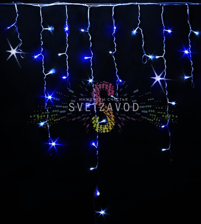 Детальное фото светодиодной бахромы Айсикл Rich Led: видны прозрачный ПВХ-кабель, подвески разной длины, синие и белые светодиоды, коннекторы для соединения.