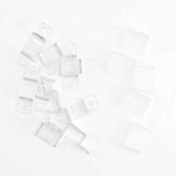 Крупным планом: светодиодная лента 3000K, силикон IP65, 60LED/м, 300Лм, 5м, шнур 220В, для улицы.