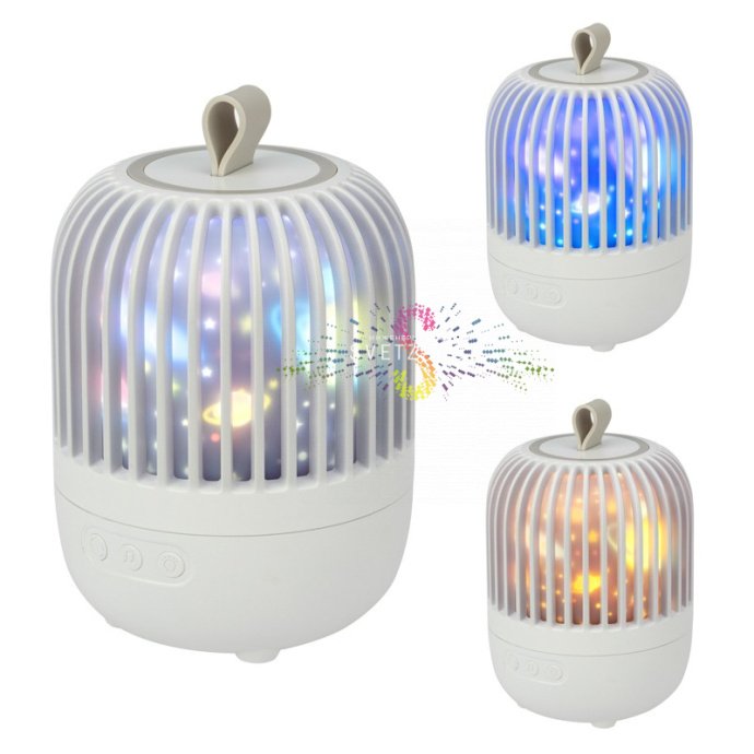 Детальное фото светодиодного ночника-проектора Melony Neon-Night белого цвета с тремя сменными слайдами и USB-кабелем