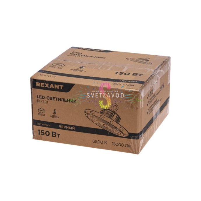 Крупный план светодиодного светильника для высоких пролетов 150Вт с черным алюминиевым корпусом, степенью защиты IP65 и креплением для подвеса