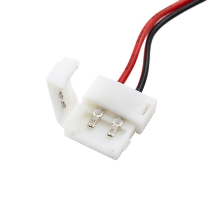 Детальное фото комплекта коннекторов Apeyron Electrics: две клипсы с проводами для соединения одноцветной светодиодной ленты 12В без пайки, длина провода 12 см
