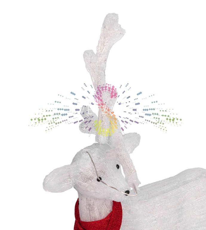 Детальное фото акриловой 3D фигуры Олень с 200 светодиодами. Видны металлический каркас, качество акрила и блок питания 31В. Фигура установлена для демонстрации.