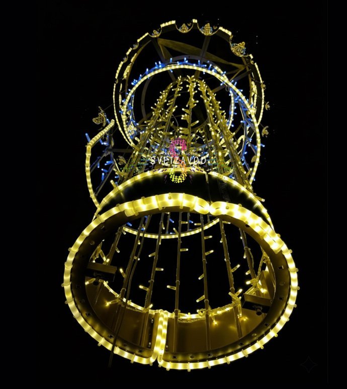 Крупный план светодиодной консоли Корона от Светзавод, металлический каркас, светодиоды синего и теплого белого цвета, уличное исполнение.