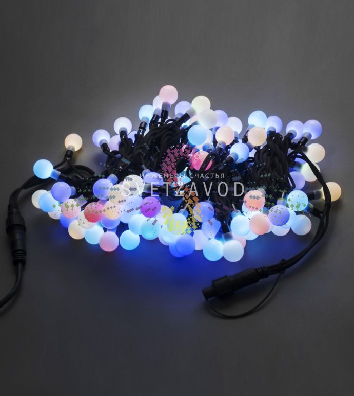 Детальное фото гирлянды Шарики SML-256: черный каучуковый шнур с 100 RGB светодиодами в шарообразных плафонах, степень защиты IP65. Детальное фото гирлянды Шарики SML-256: черный каучуковый шнур с 100 RGB светодиодами в шарообразных плафонах, степень защиты IP65.