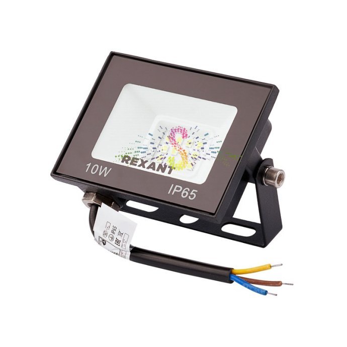 Светодиодный прожектор REXANT 10Вт с черным алюминиевым корпусом, степенью защиты IP65, нейтральным белым светом 4000K и углом свечения 120°. Светодиодный прожектор REXANT 10Вт с черным алюминиевым корпусом, степенью защиты IP65, нейтральным белым светом 4000K и углом свечения 120°.