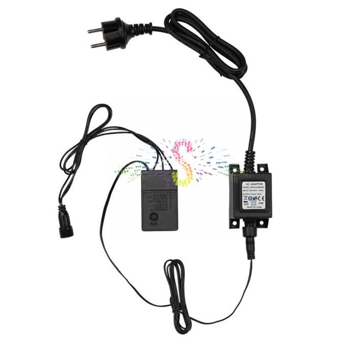 Светодиодная гирлянда Клип Лайт Спайдер с черным проводом ПВХ, контроллером и тремя нитями по 20 метров на белом фоне.