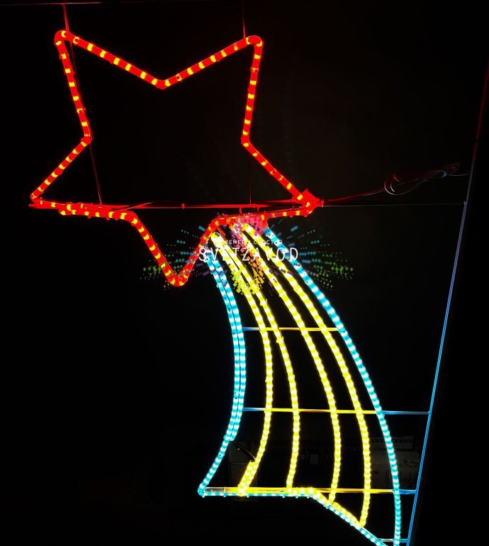 Детальное фото светодиодной консоли Звезда с лентой: металлический каркас, 432 диода, крепление бандажной лентой, размеры 150х70х3 см