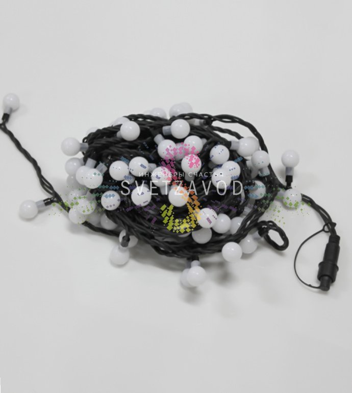 Детальное фото гирлянды Шарики SML-256: черный каучуковый шнур с 100 RGB светодиодами в шарообразных плафонах, степень защиты IP65. Детальное фото гирлянды Шарики SML-256: черный каучуковый шнур с 100 RGB светодиодами в шарообразных плафонах, степень защиты IP65.