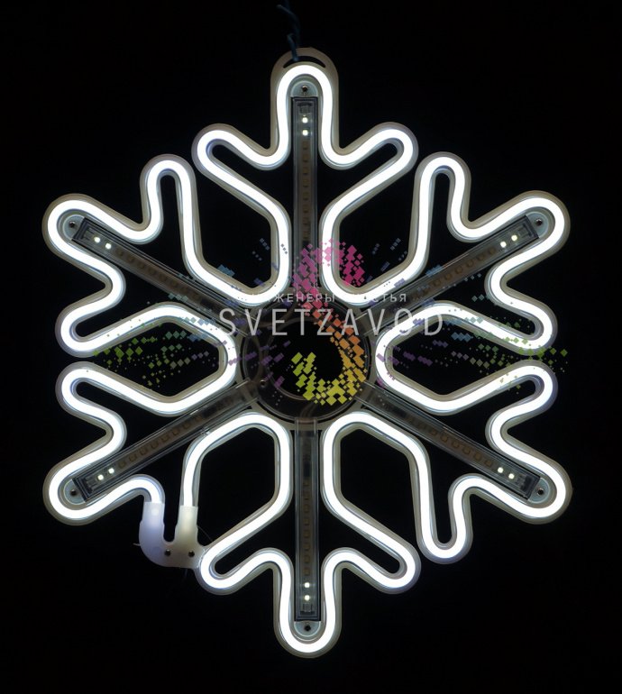 Крупный план светодиодной снежинки 40 см из белого неона с эффектом тающих сосулек, вилка питания и ушко для монтажа.