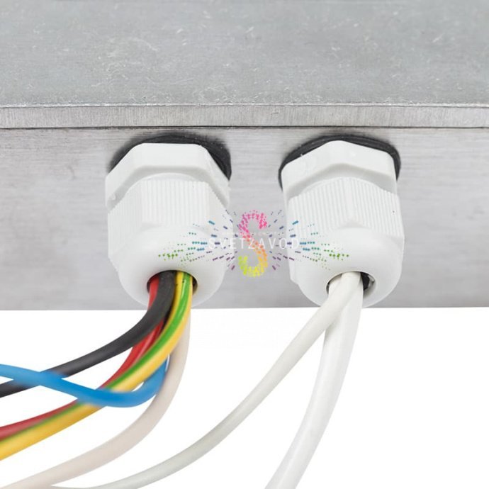 Детальное фото контроллера iMLamp4D_AC_7000 (арт. SBL-2111) в защищенном алюминиевом корпусе с клеммами, интерфейсом USB и элементами охлаждения.