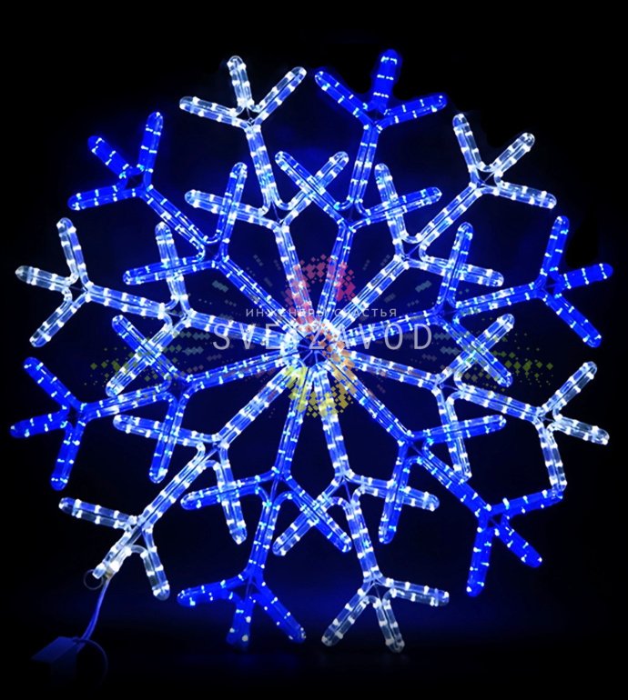 Детальное фото светодиодной снежинки 90 см с металлическим каркасом, сине-белой подсветкой и контроллером, готовой к уличному монтажу.