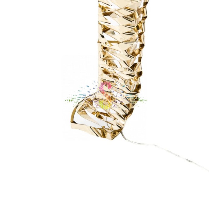 Детальное фото светодиодной фигуры 3D "Олениха" с металлическим каркасом, 960 светодиодами теплого белого свечения, размером 155х80х28 см.