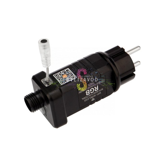 Детальное фото умной Wi-Fi гирлянды Твинкл Лайт длиной 18 метров с зеленым ПВХ проводом и 120 RGB светодиодами, демонстрирующее упаковку и блок питания.