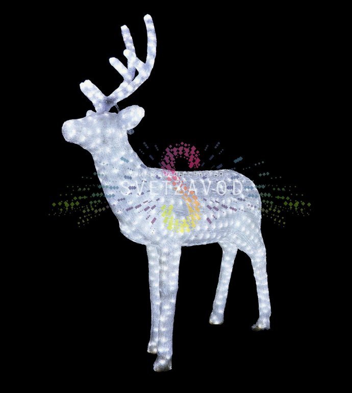 Детальное фото акриловой световой фигуры оленя, показывающее конструкцию, светодиоды и качество акрила. Фигура установлена на улице. Детальное фото акриловой световой фигуры оленя, показывающее конструкцию, светодиоды и качество акрила. Фигура установлена на улице.