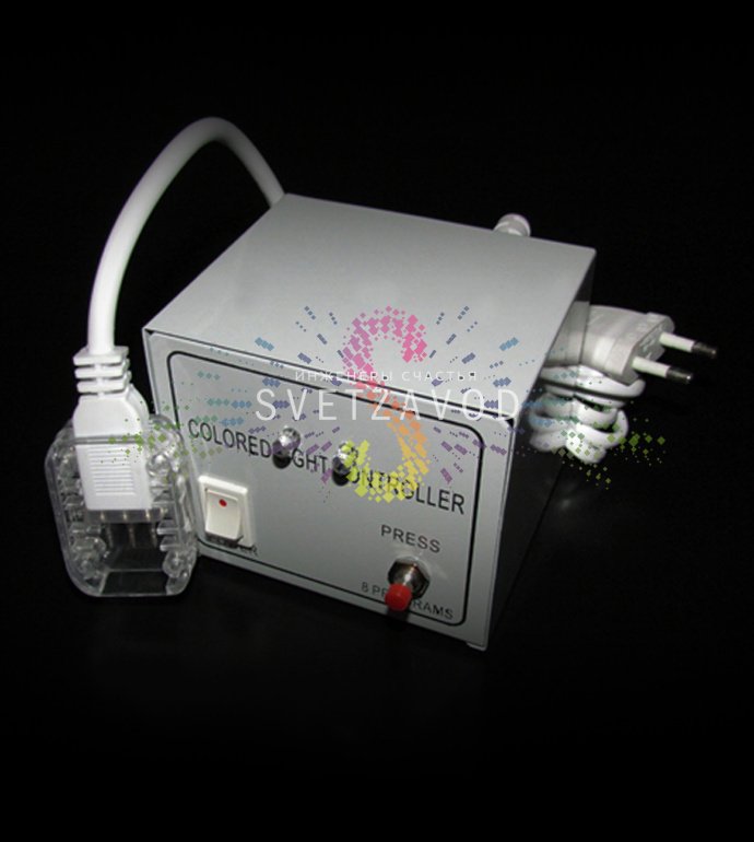 Детальное фото контроллера для дюралайта 3W с размерами 11х18 мм, клеммами для подключения трехжильного провода и маркировкой.