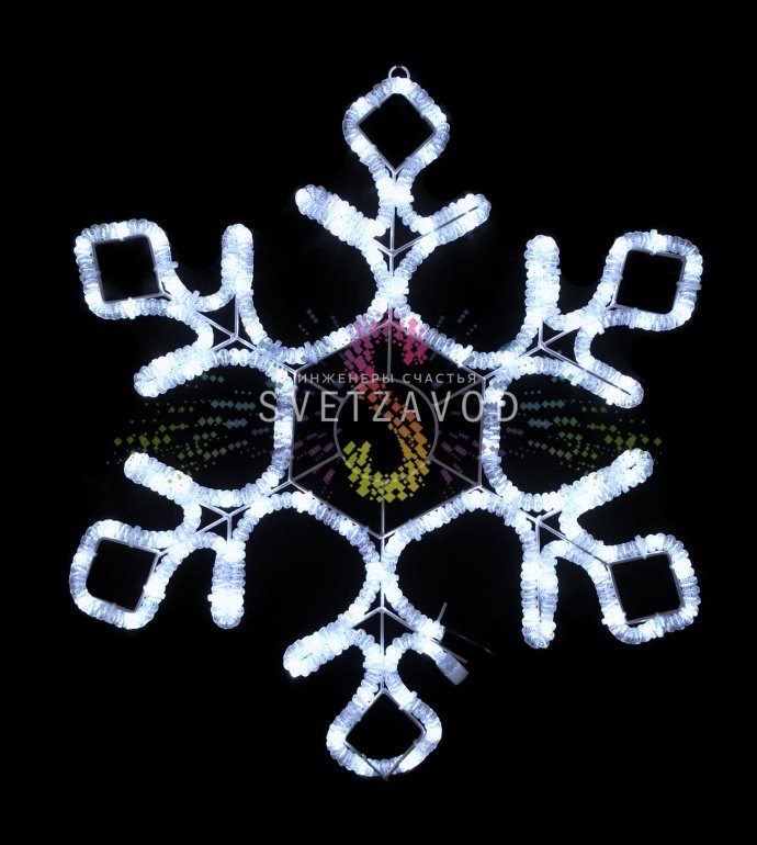 Крупный план светодиодной снежинки из дюралайта размером 60,5х52 см с эффектом мерцания, готовой к монтажу на улице или в помещении