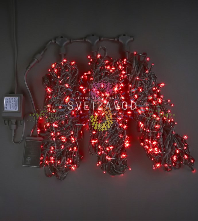 Детальное фото комплекта Клип Лайт Спайдер Rich Led: 3 нити черного провода с красными светодиодами, блок питания 220/24В, упаковка.