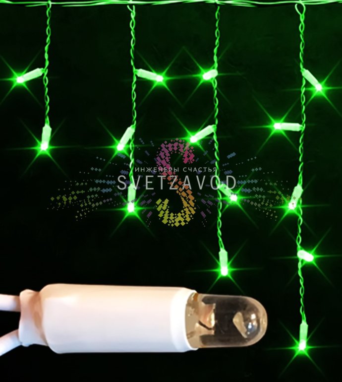 Детальное фото светодиодной бахромы Айсикл Rich Led: зеленая мерцающая гирлянда размером 3 на 0,5 метра с белым кабелем и защитой IP65.