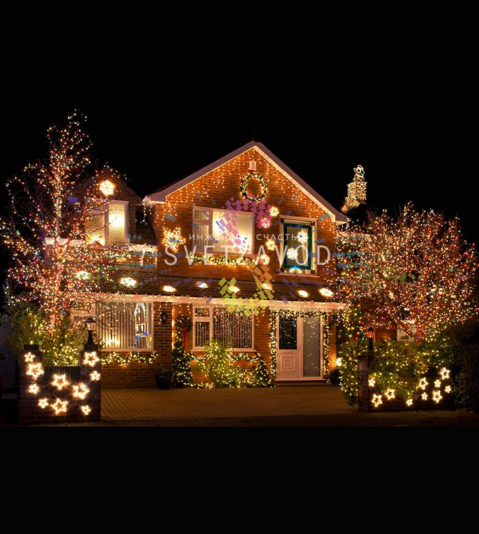 Крупный план светодиодной гирлянды Клип Лайт Спайдер: 5 черных ПВХ-нитей по 20м со светодиодами, расположенными через 10 см.