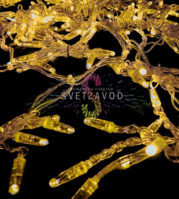 Детальное фото светодиодного дождя Rich Led: горизонтальный шлейф длиной 2 метра с 20 несъемными нитями по 1 метру, прозрачные провода, светодиоды в защитных колпачках, подключенные коннекторы.