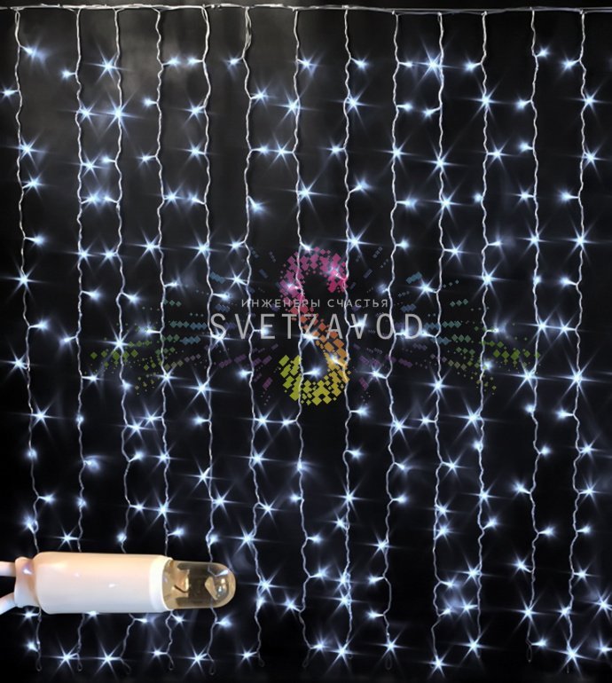 Детальное фото светодиодного занавеса Дождь Rich Led 2х1,5м с белым холодным свечением, фиксированными нитями из белого ПВХ и защитными колпачками на диодах.