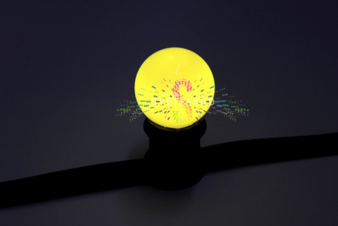 Детальное фото желтой декоративной лампы Е27 диаметром 45 мм с 4 светодиодами SMD2835, предназначенной для работы от 24В.