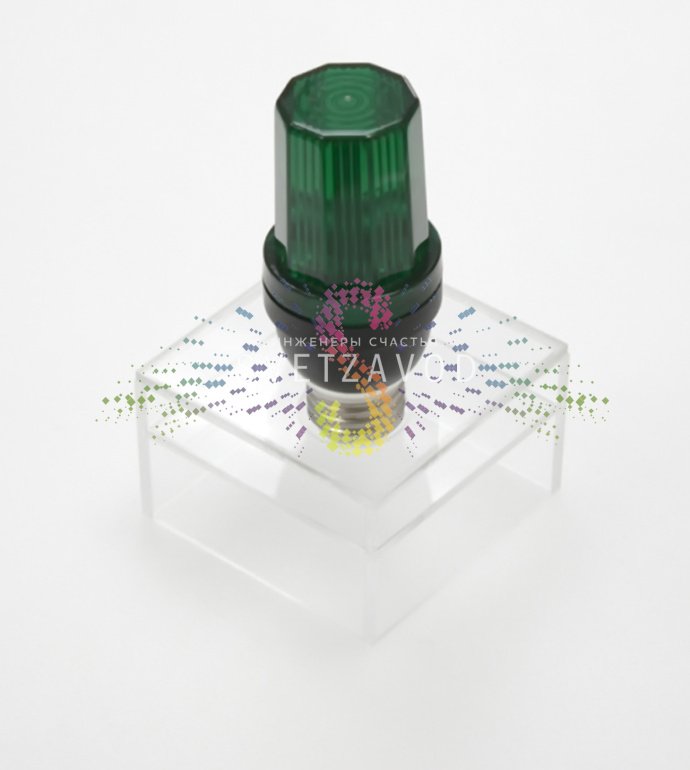 Детальное фото зеленой светодиодной строб-лампы SST-125. Видны 21 светодиод, цоколь Е27, герметичный корпус с защитой IP65.