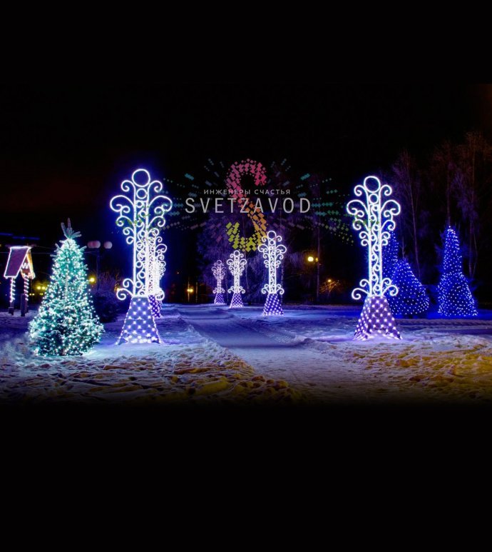 Крупный план светодиодной уличной конструкции "Православный крест ажурный" 220 см с деталями стального каркаса и светодиодными модулями.