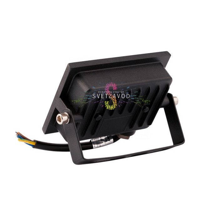 Прожектор светодиодный REXANT 20Вт в черном алюминиевом корпусе с защитой IP65, угол свечения 120 градусов Прожектор светодиодный REXANT 20Вт в черном алюминиевом корпусе с защитой IP65, угол свечения 120 градусов