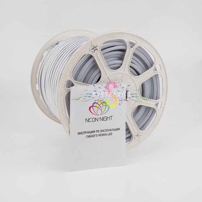 Крупный план светящегося двухстороннего гибкого неона LED Neon Flex прямоугольного сечения 8х16 мм с матовой силиконовой оболочкой