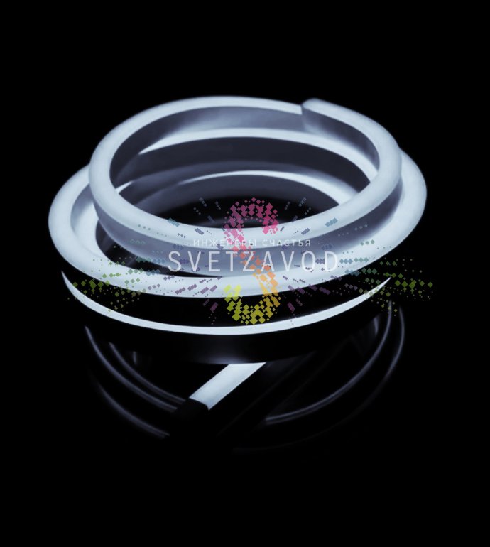 Детальное фото светодиодного гибкого неона Rich Led: прямоугольный профиль 8х16 мм, матовая силиконовая оплетка, видна плотная линейка светодиодов SMD2835.