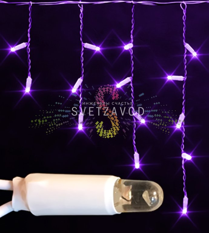 Детальное фото светодиодной бахромы Rich Led: горизонтальный кабель 3 метра с вертикальными фиолетовыми гирляндами разной длины, прозрачная изоляция, степень защиты IP65.