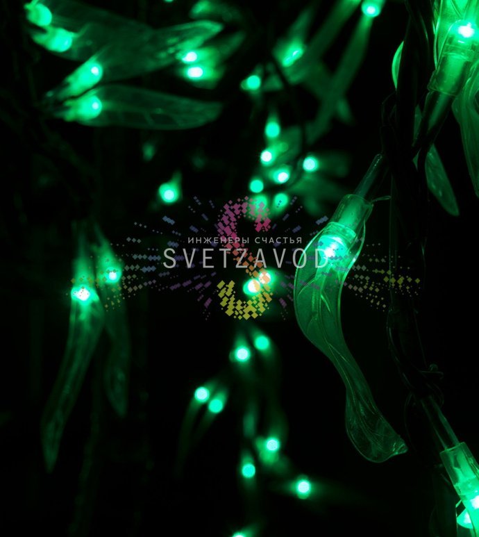 Детальное фото светодиодного дерева Ива: черный ствол, ветви диаметром 0.6 м с 480 зелеными светодиодами.