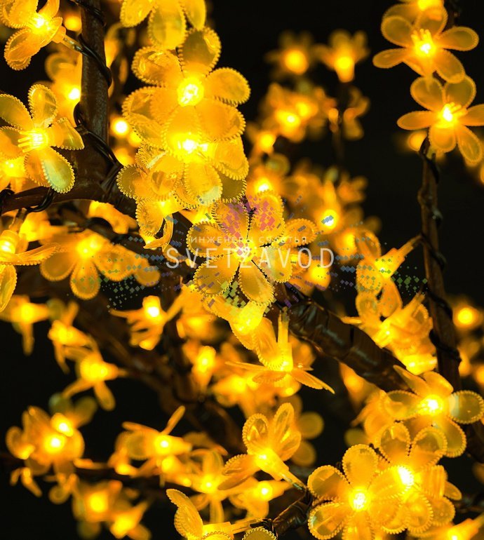 Светодиодное дерево Сакура 3.5 м с 2688 светодиодами желтого свечения IP65