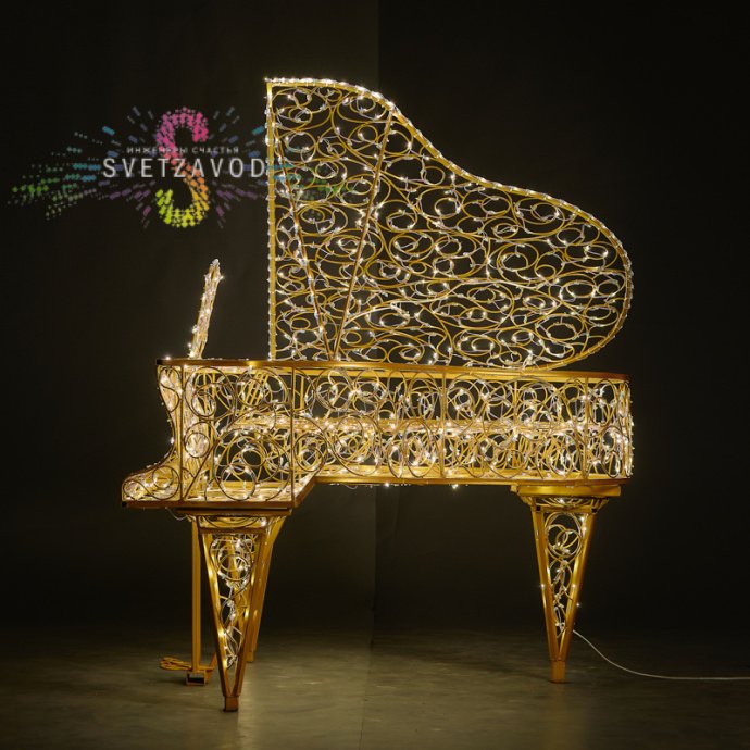 Детальное фото светодиодной фигуры 'Рояль' 180 см. Виден металлический ажурный каркас, статичные светодиоды теплого белого свечения и блок питания.