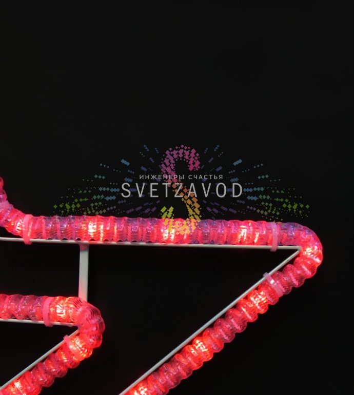 Детальное фото светодиодной звезды 55х54см, красное мерцание, металлический каркас, подключение 220В, степень защиты IP65