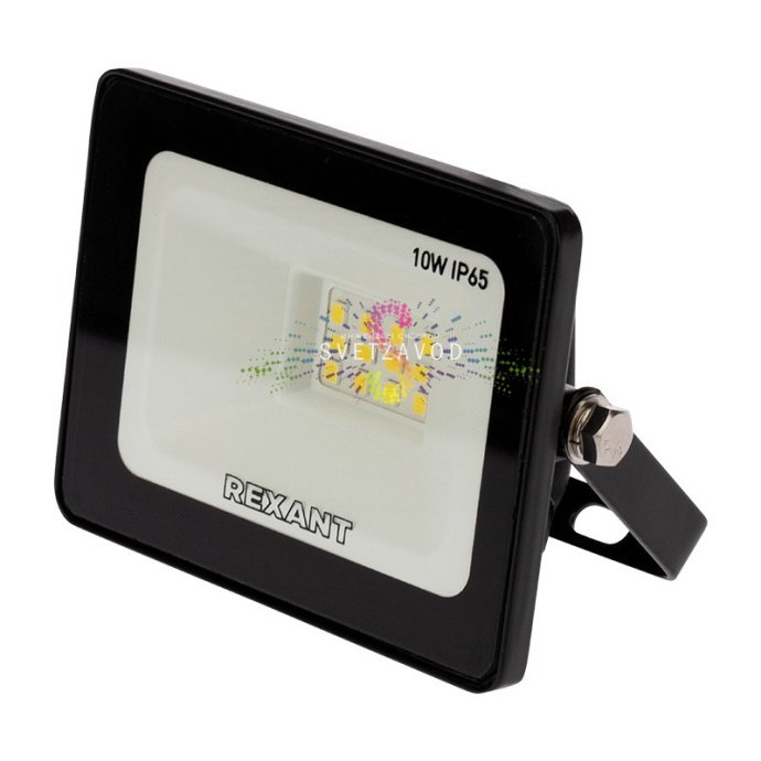 Детальное изображение уличного светодиодного прожектора REXANT 10Вт в черном алюминиевом корпусе со степенью защиты IP65, стеклянным рассеивателем и креплением. Детальное изображение уличного светодиодного прожектора REXANT 10Вт в черном алюминиевом корпусе со степенью защиты IP65, стеклянным рассеивателем и креплением.