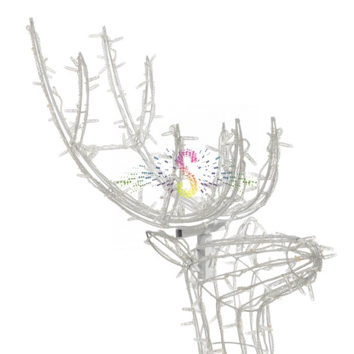 Крупный план светодиодной фигуры 3D Олень высотой 195 см с белым свечением, установленной на улице