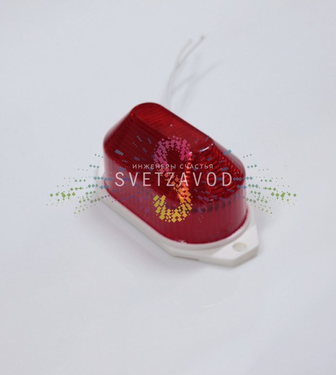 Детальное изображение красной ксеноновой строб-лампы SST-100 с накладным креплением, корпусом IP65 и размерами 11.6х6х5.6 см.